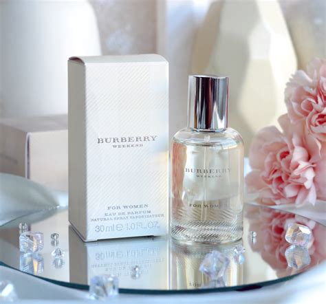 burberry weekend review|burberry weekend perfume smell.